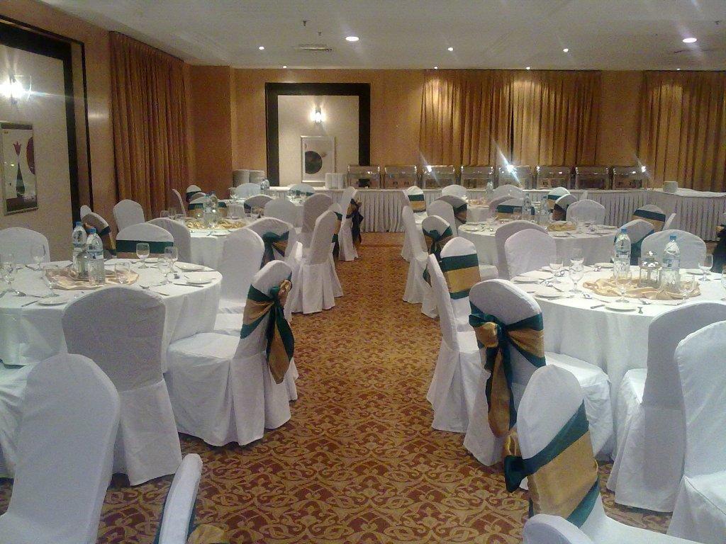 London Suites Hotel Dubai Exterior photo